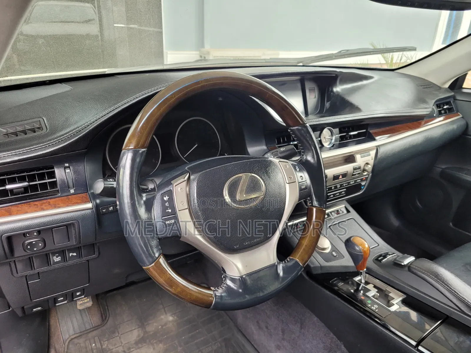 Lexus ES 2014 Gray