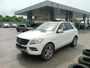 Mercedes-Benz M Class 2015 White