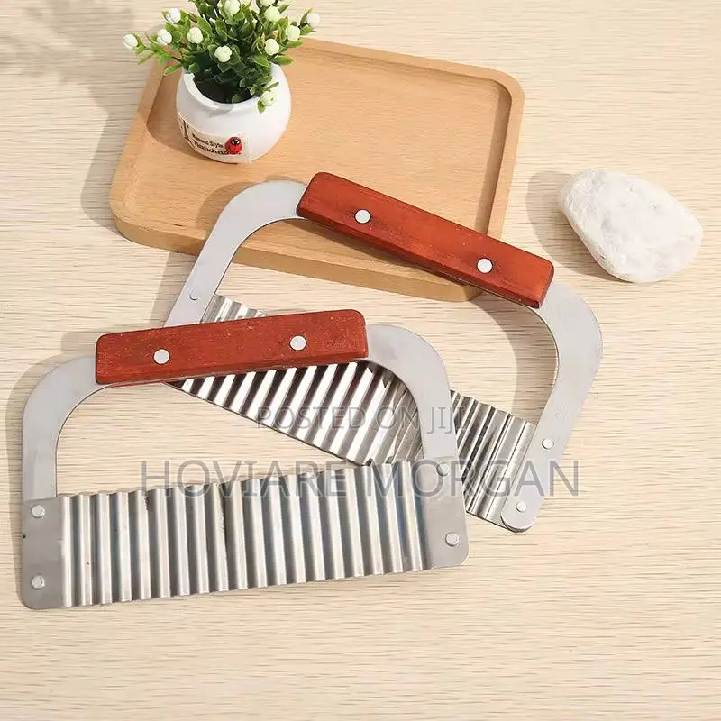 Wavy Knife Cutter