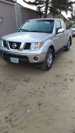 Nissan Frontier 2008 Silver