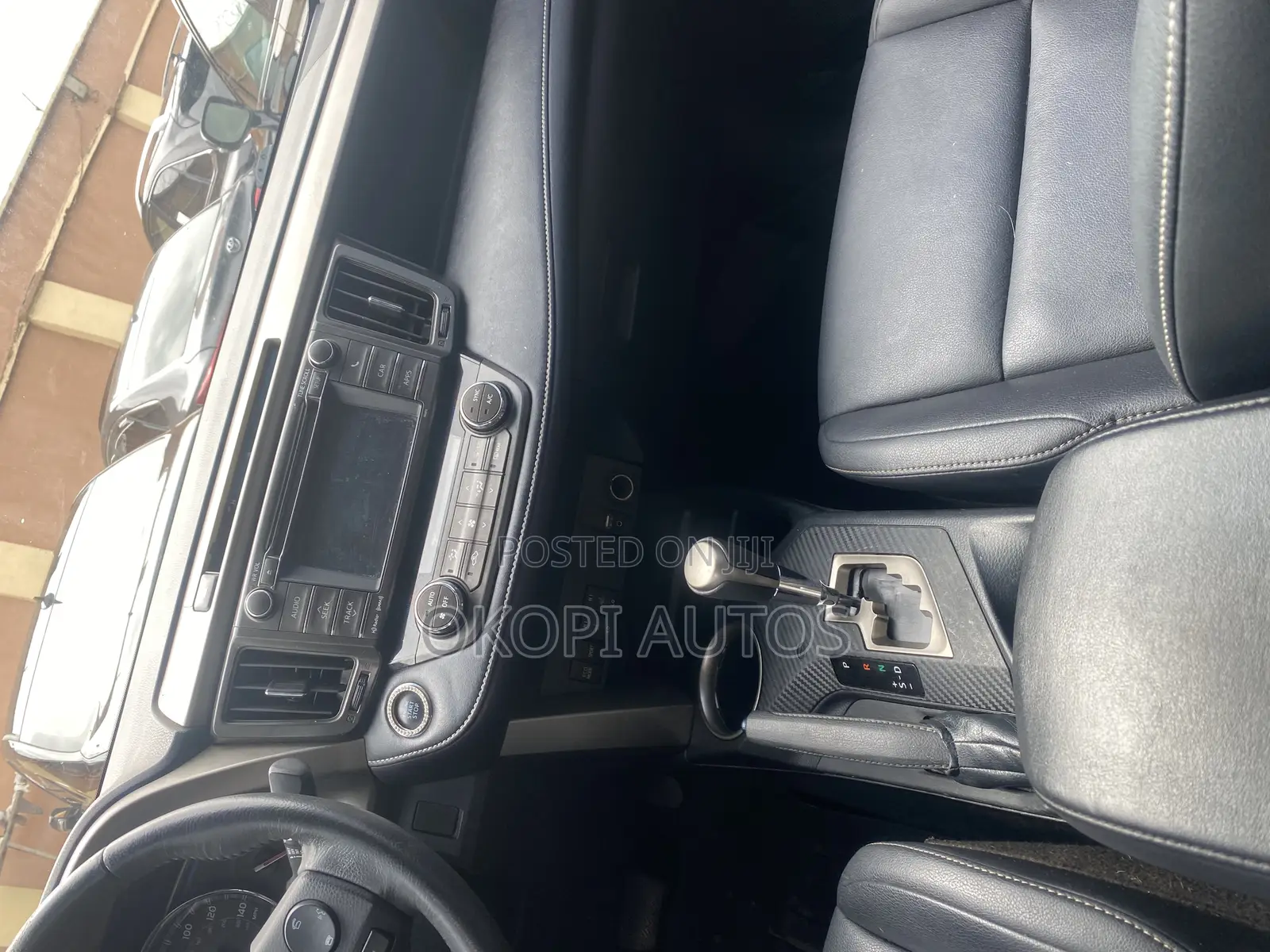 Toyota RAV4 2014 Red