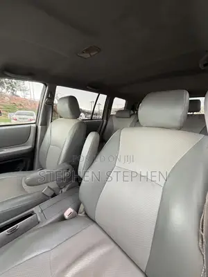 Toyota Highlander 2005 Gray
