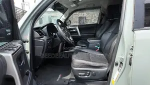 Toyota 4-Runner TRD Sport 2WD 2023 Teal