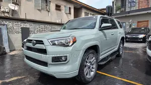 Toyota 4-Runner TRD Sport 2WD 2023 Teal