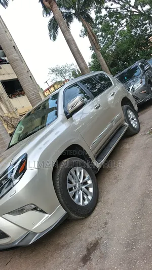 Lexus GX 460 Luxury 2018 Gold