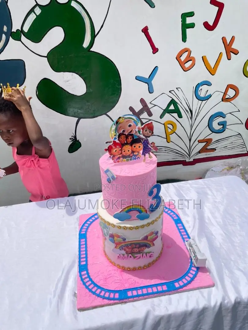 Two Steps, Train Cake