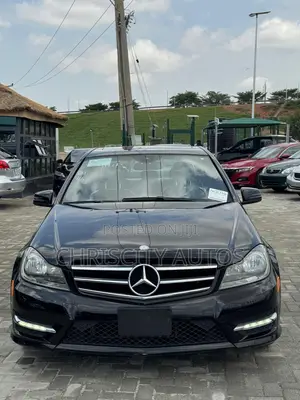 Mercedes-Benz C300 Luxury 4Matic Sedan AWD (3.5L 6cyl 7A) 2013 Black