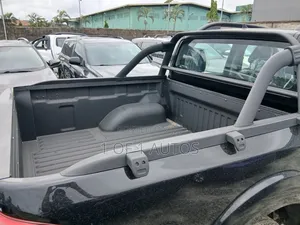 New Dongfeng Rich 6 2025 Black