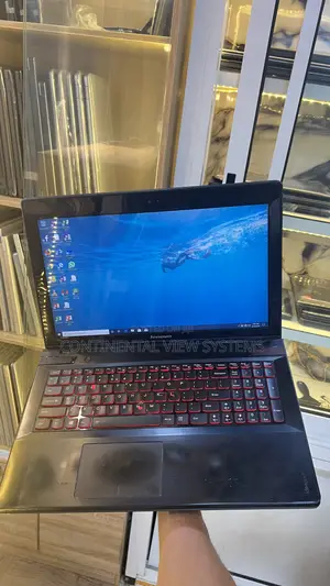 Laptop Lenovo IdeaPad Y500 8GB Intel Core i7 HDD 640GB