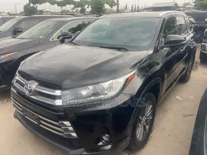 Toyota Highlander Limited 4x4 V6 (3.5L 6cyl 8A) 2018 Black