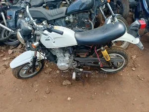 Motorcycle 2025 White