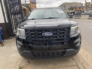 Ford Explorer 2016 Black