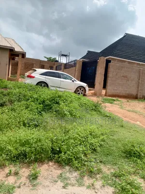 4bdrm Bungalow in Alafia, Alakia for sale