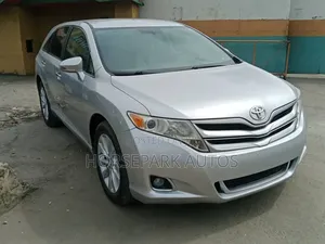 Toyota Venza XLE AWD 2013 Silver