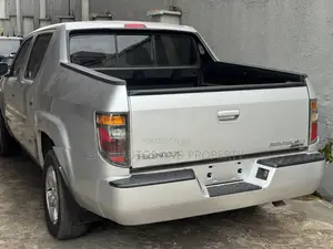 Honda Ridgeline 2008 Silver