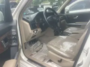 Mercedes-Benz GLK-Class 350 4MATIC 2012 White