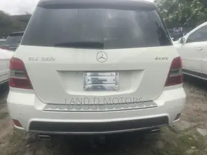 Mercedes-Benz GLK-Class 350 4MATIC 2012 White