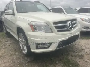 Mercedes-Benz GLK-Class 350 4MATIC 2012 White