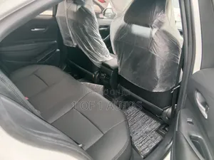 Toyota Corolla LE 2022 White