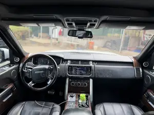 Land Rover Range Rover 2013 White