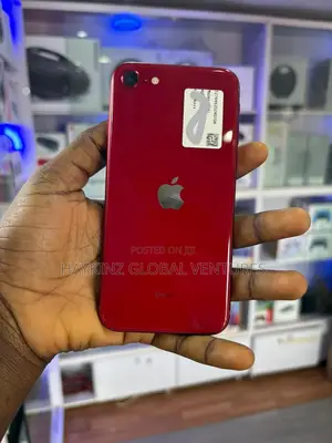 Apple iPhone SE (2022) 64 GB Red
