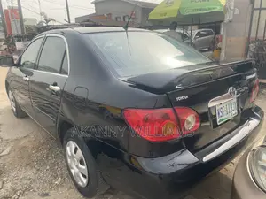 Toyota Corolla LE 2004 Black