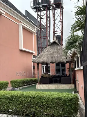 4bdrm Townhouse / Terrace in Casaloma Court, Ikate for rent