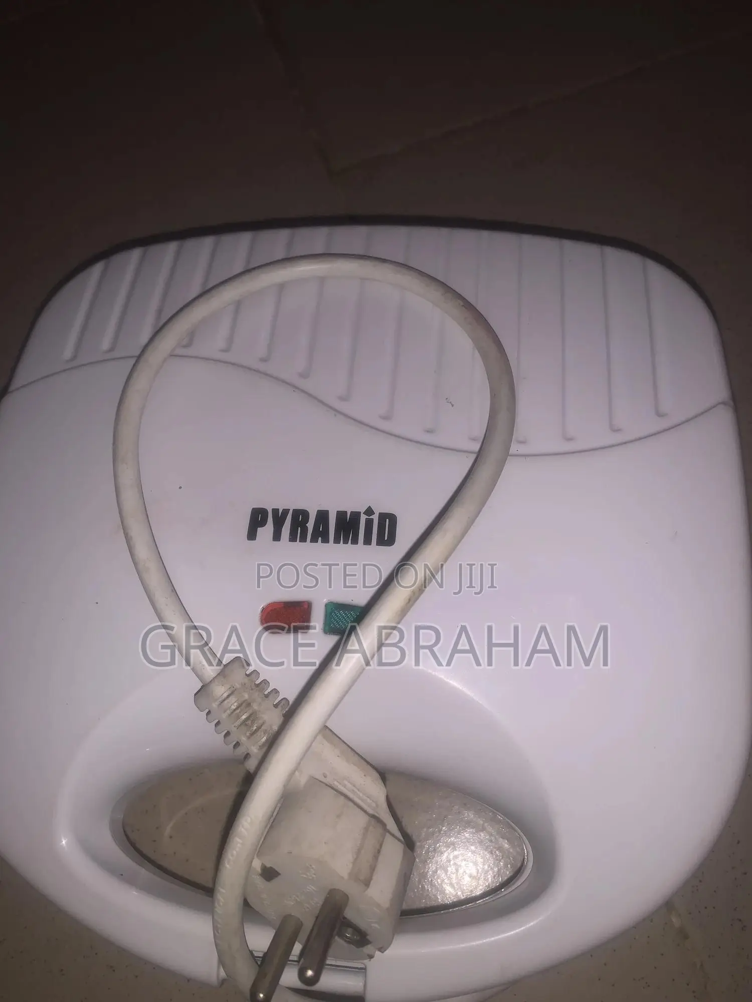 Pyramid Sandwich Maker/Toaster Working Perfectly