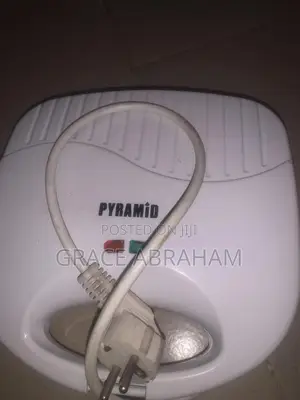 Pyramid Sandwich Maker/Toaster Working Perfectly