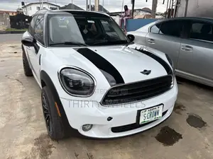 Mini Countryman 2012 White
