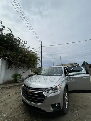Chevrolet Traverse LT Leather AWD 2020 Silver