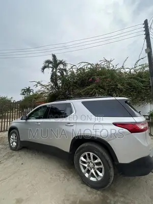 Chevrolet Traverse LT Leather AWD 2020 Silver