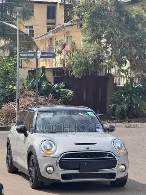 Mini Cooper S 4dr Hatchback (2.0L 4cyl Turbo 6M) 2015 Silver