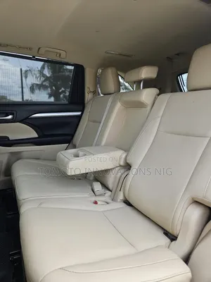 Toyota Highlander XLE 4x4 V6 (3.5L 6cyl 8A) 2018 Burgundy