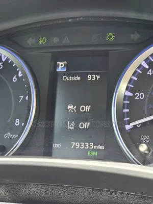 Toyota Highlander XLE 4x4 V6 (3.5L 6cyl 8A) 2018 Burgundy