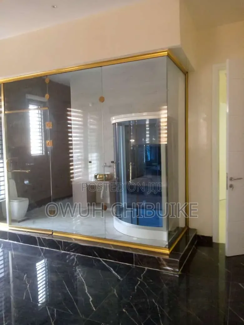 Frameless Tempered Glass