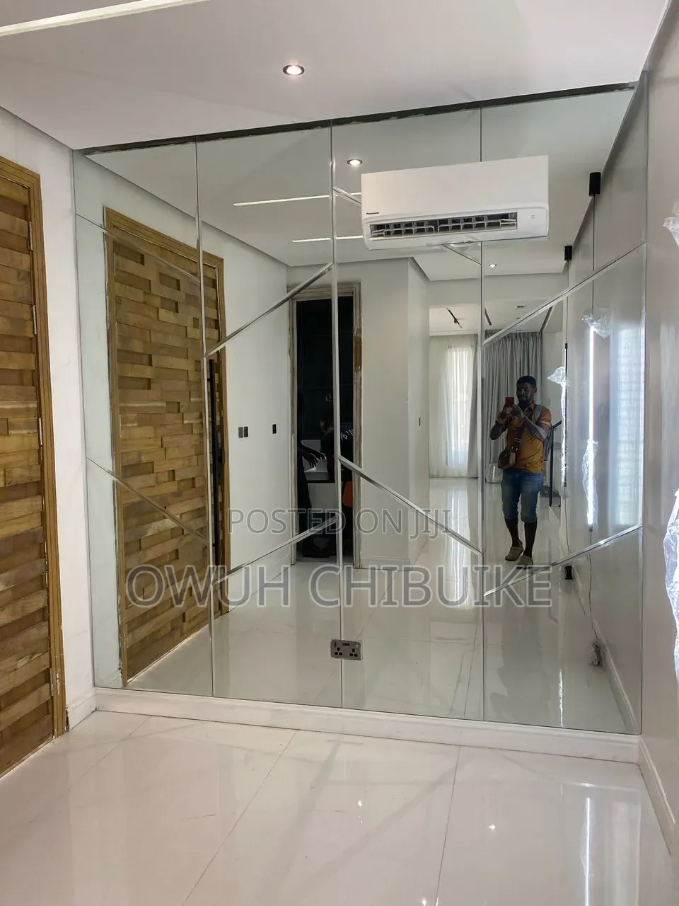 Frameless Tempered Glass