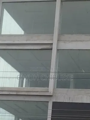Frameless Tempered Glass