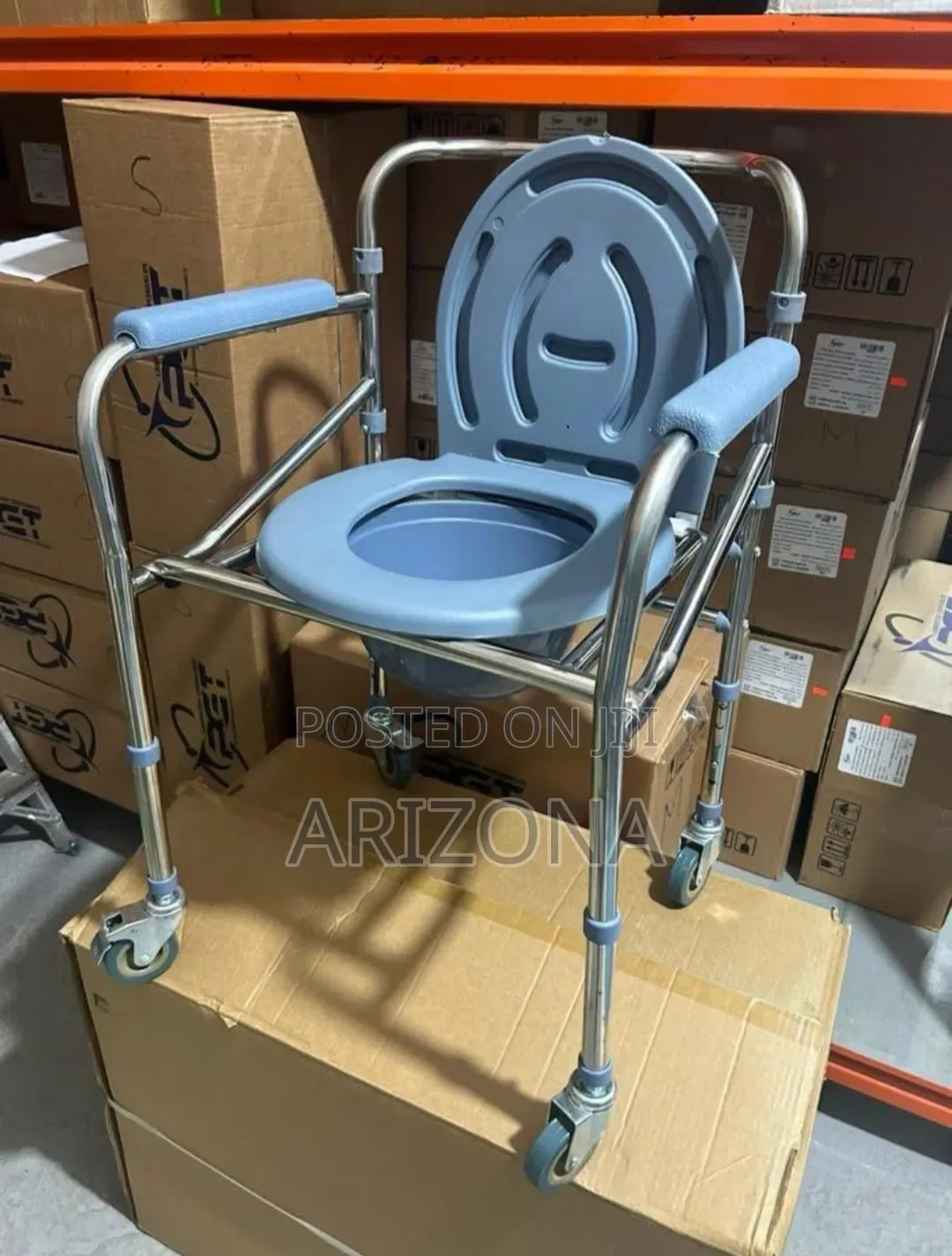 Commode Chair