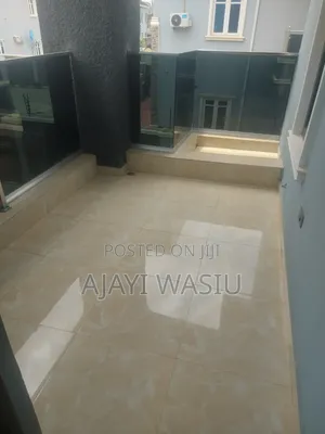 Furnished 3bdrm Duplex in Markeson Estate Aco for rent