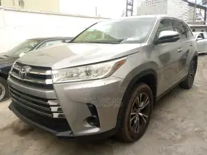 Toyota Highlander 2019 Silver