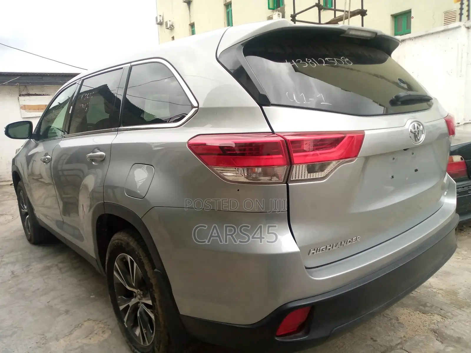 Toyota Highlander 2019 Silver