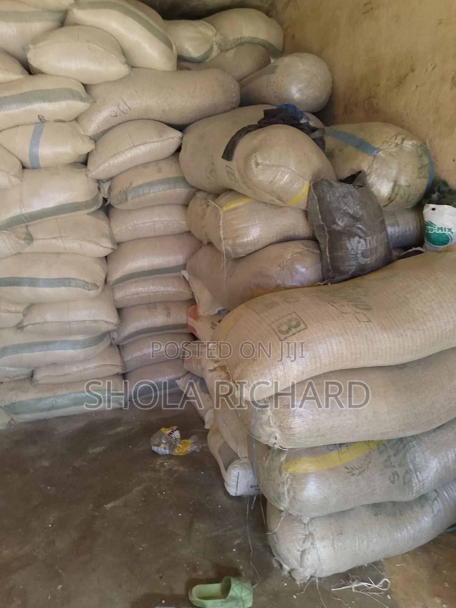 Order Bulk Quality Livestock Feed Materials