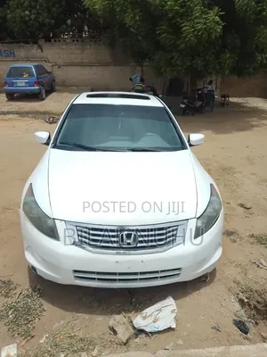 Honda Accord 2008 Off white