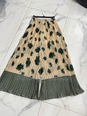 Literally Chiffon Material Pleated Trouser With Lining