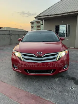Toyota Venza XLE 4dr Wagon AWD (2.7L 4cyl 6A) 2014 Red