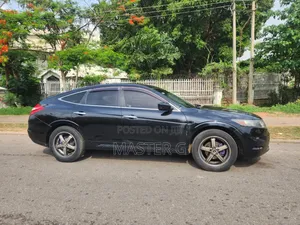 Honda Crosstour 2010 Black