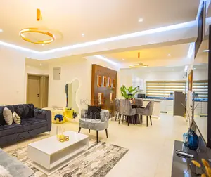 Luxury And Fully Serviced 3 Bedroom Apartment With Wifi 24/7 Power