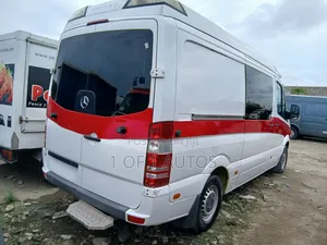 Mercedes-Benz Sprinter 2017 White