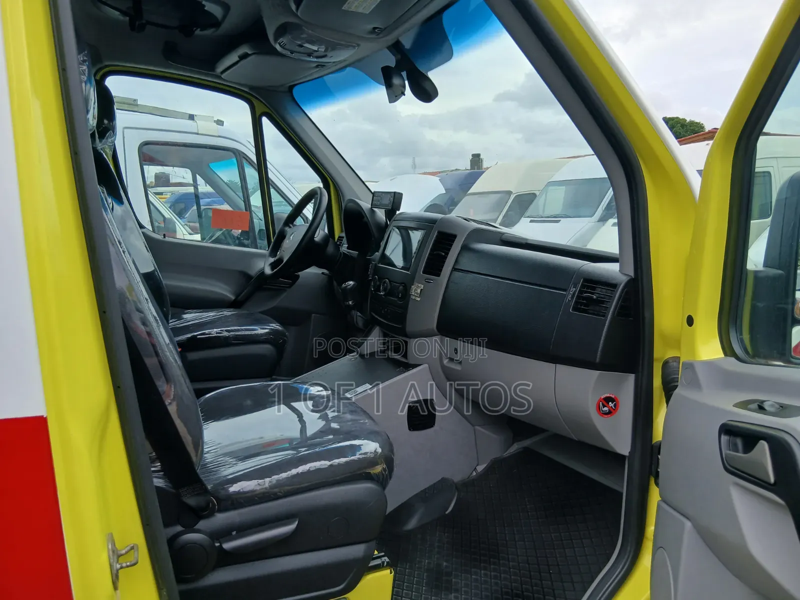 Mercedes-Benz Sprinter 2017 White